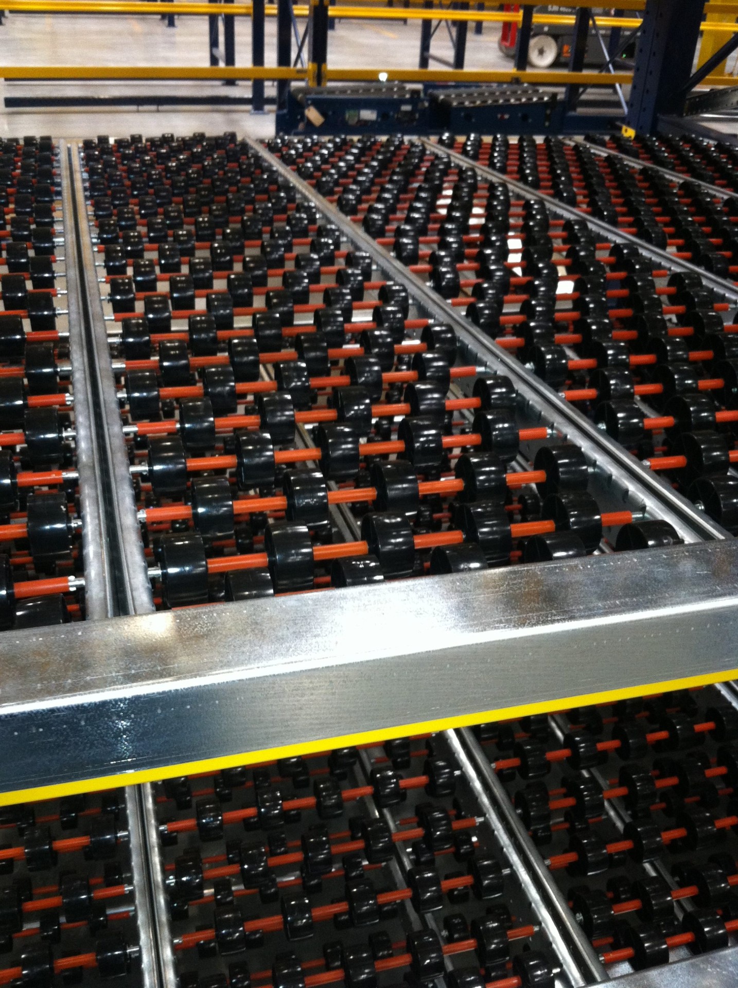 Carton Flow Rack - Industrial Warehouse Racking in Richardson