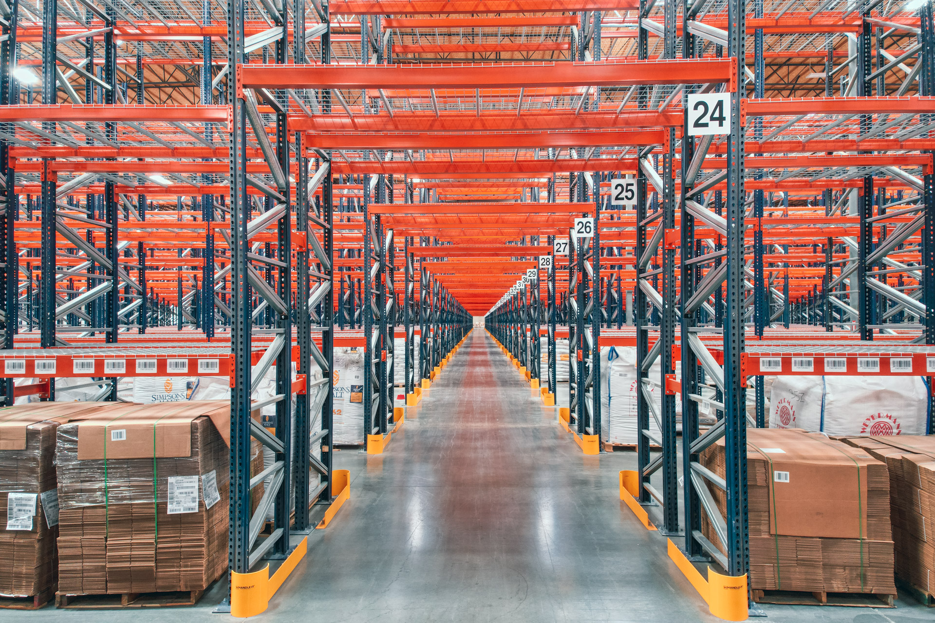 Industrial pallet racking installation in Richardson warehouse